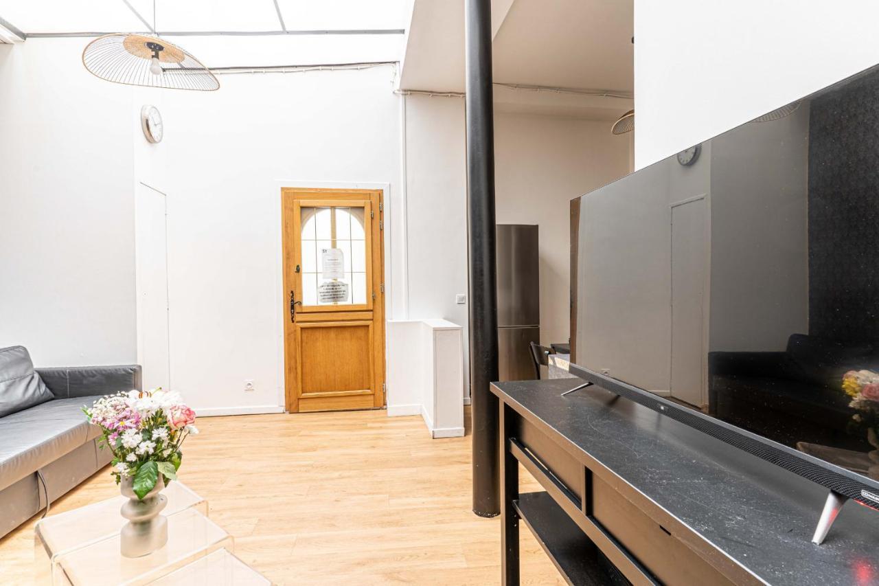 08 Design Flat Republique Apartment Paris Ngoại thất bức ảnh