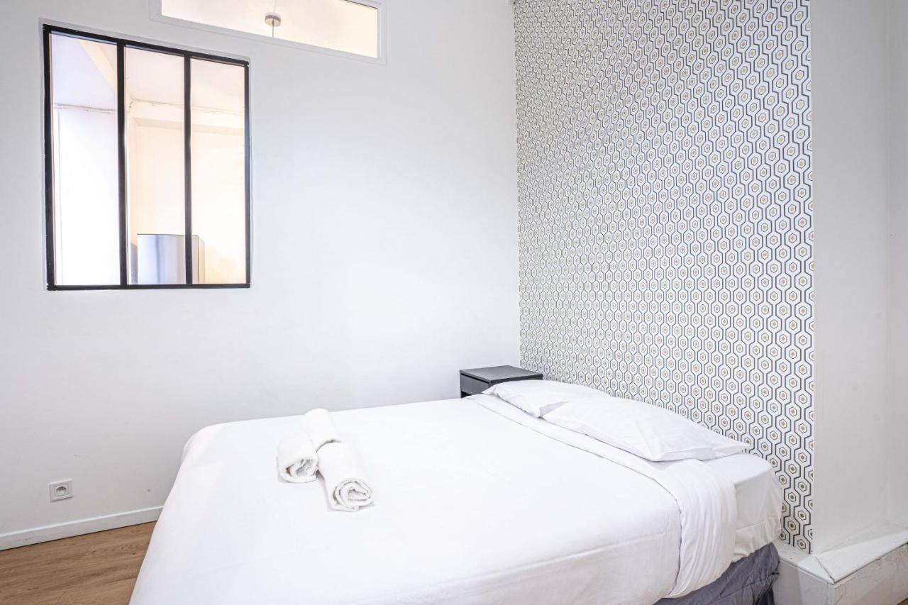 08 Design Flat Republique Apartment Paris Ngoại thất bức ảnh
